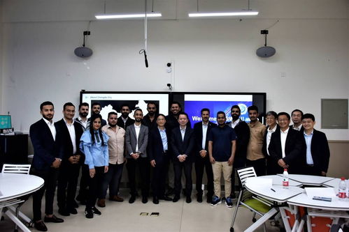 振華石油控股董事長王粵濤來校訪問